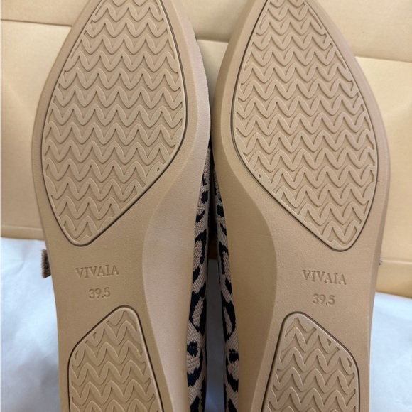 Vivaia shoes size US 8.5/M - Picture 3 of 4